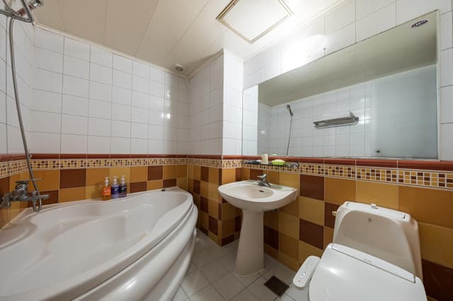 Ocean View Queen Room