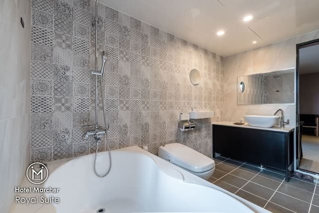 Royal Suite