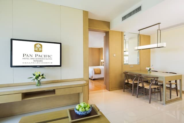 Standard Suite