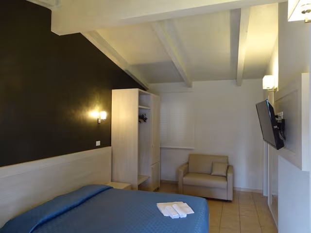 Comfort Double Room, Pool View