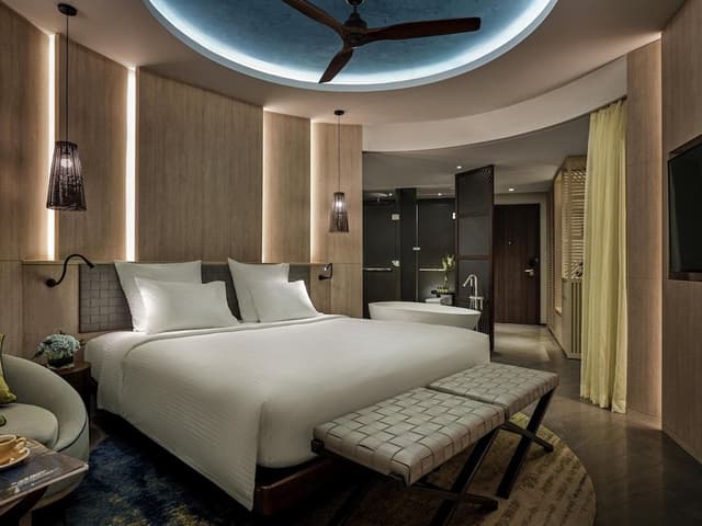 Premium Deluxe Room, 1 King Bed, Ocean View