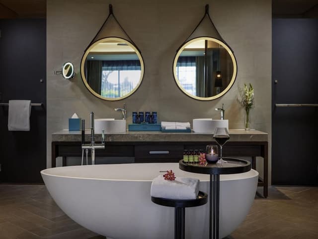 Executive Family Suite, 2 Bedrooms, Resort View (Executive Privilege Pass)