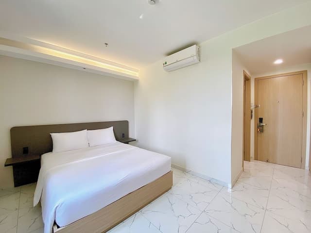 Standard Double Room, 1 Queen Bed, City View