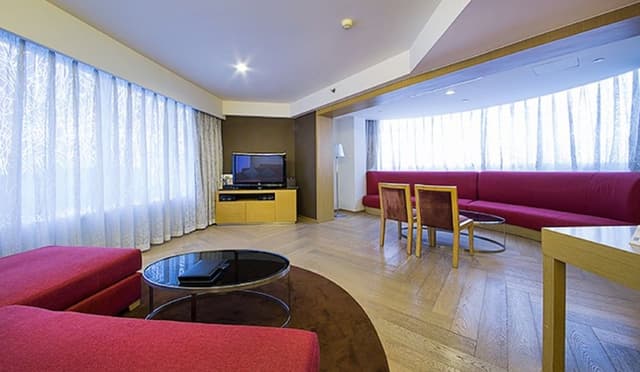 One-Bedroom Premier