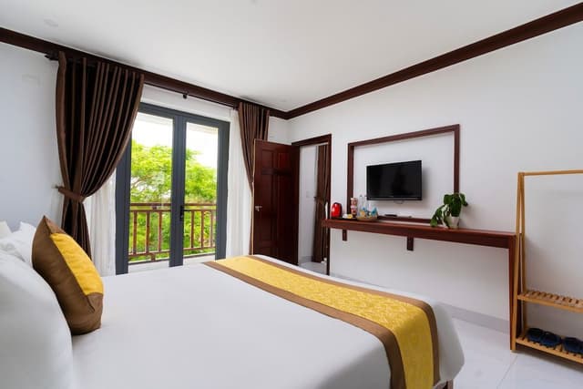 Deluxe Double or Twin Room, River View