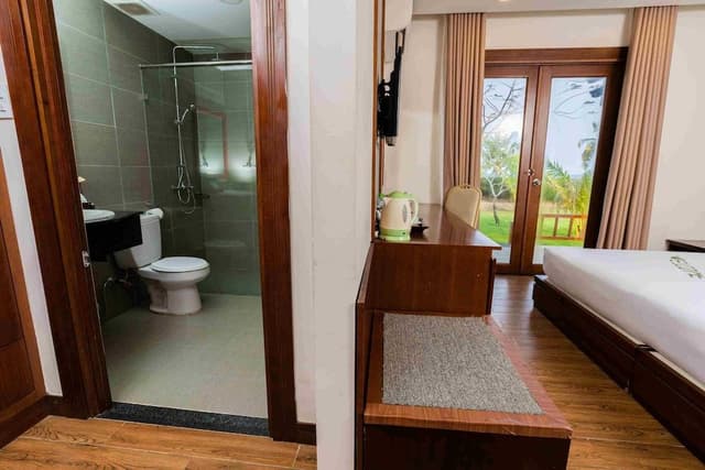 Deluxe Ocean View Twin