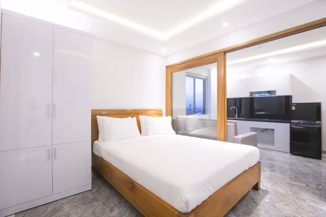 Superior Double Room, City View