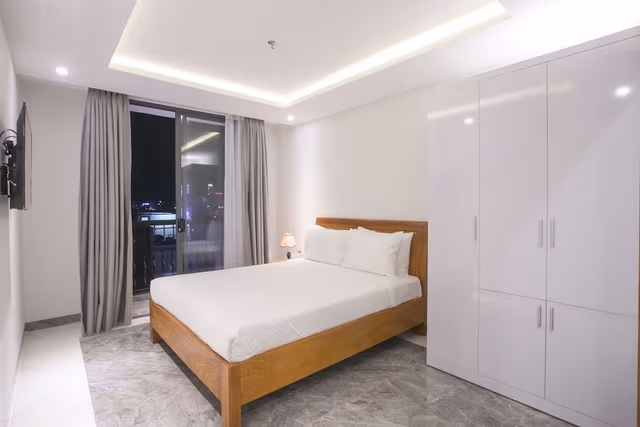 Deluxe Double Room, Balcony, City View