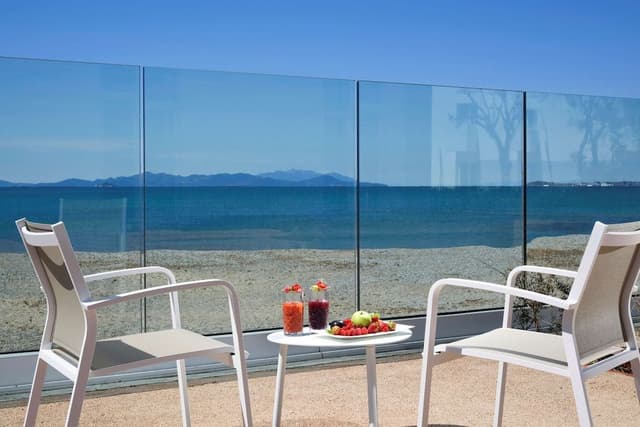 Suite, 2 Bedrooms, Jetted Tub, Sea View