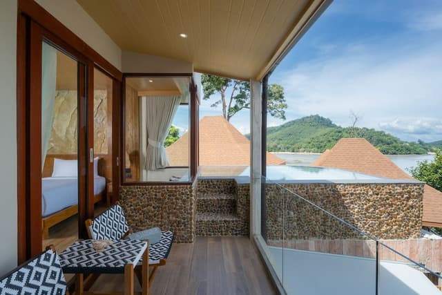 Studio Ocean View King bed