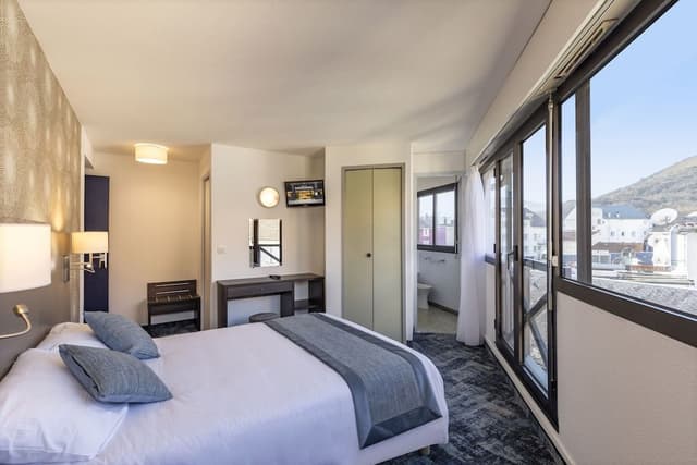 Double Room, 1 Double Bed