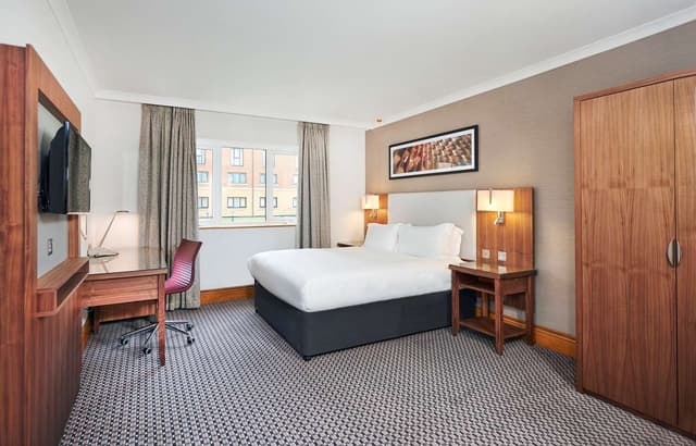 QUEEN ACCESSIBLE GUEST ROOM
