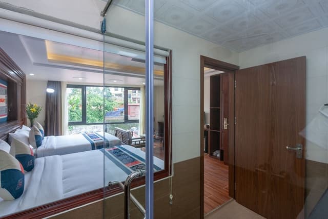 Deluxe Double or Twin Room