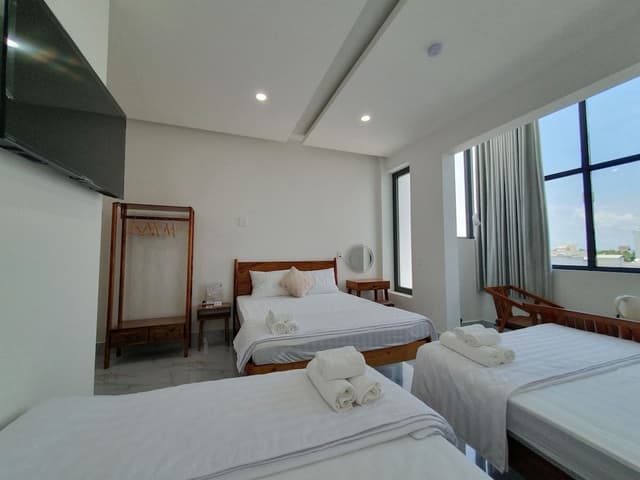 Panoramic Triple Room