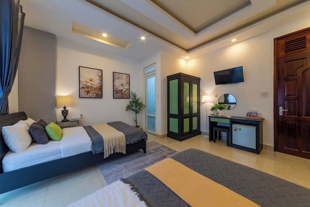 Family Double Room, Non Smoking, City View