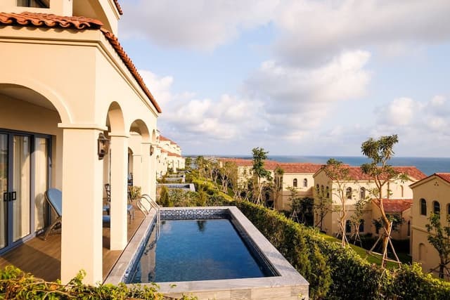 Room, 1 King Bed, Private Pool (Residence)
