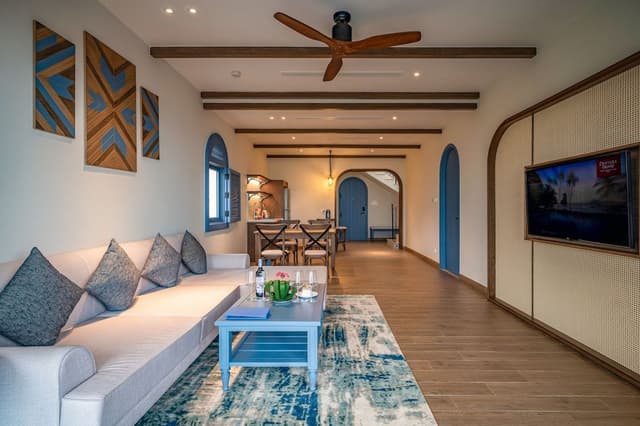 Room, 1 King Bed, Private Pool (Residence)