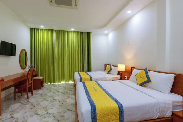 Deluxe Double Room, City View