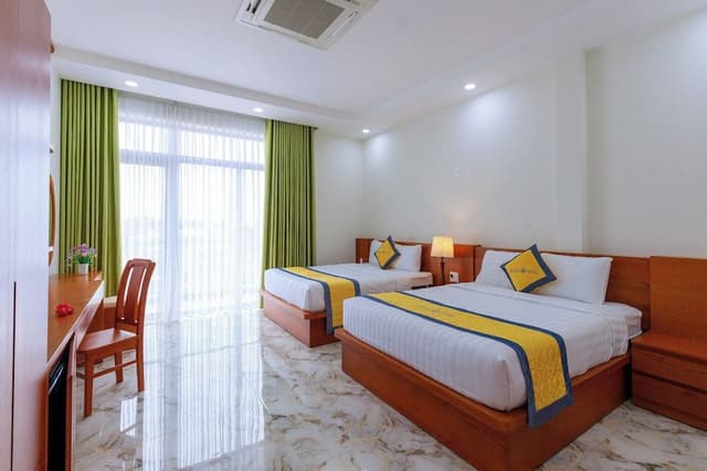 Deluxe Double Room, City View