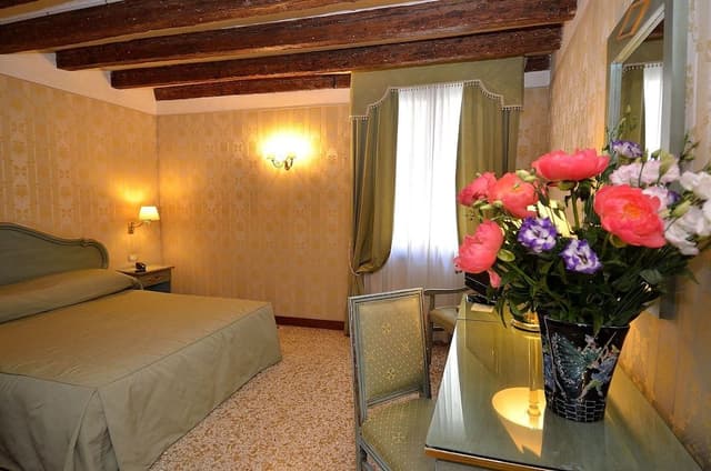 Classic Double Room