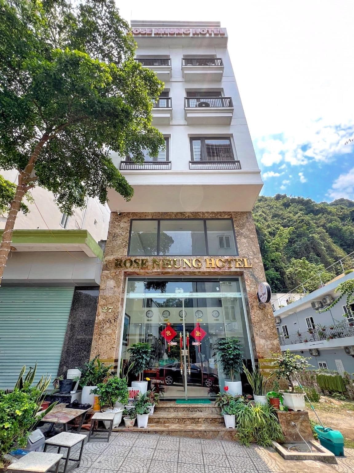 Rose Nhung Hotel CatBa Rose Nhung Hotel CatBa