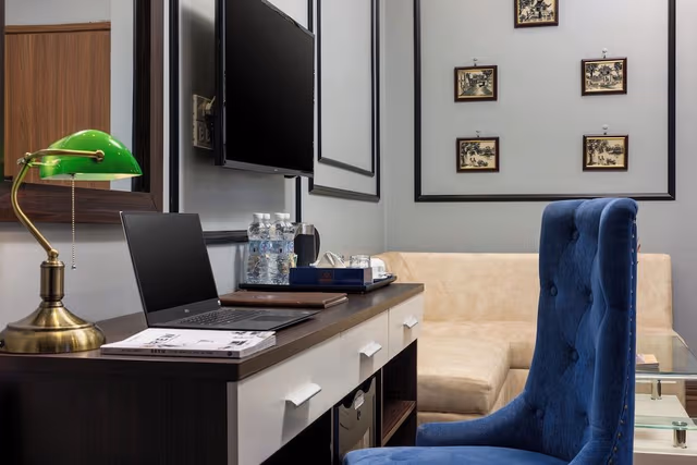 Executive Family Room