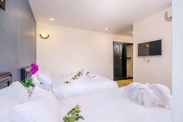 Deluxe Triple Room, 1 Bedroom, Non Smoking
