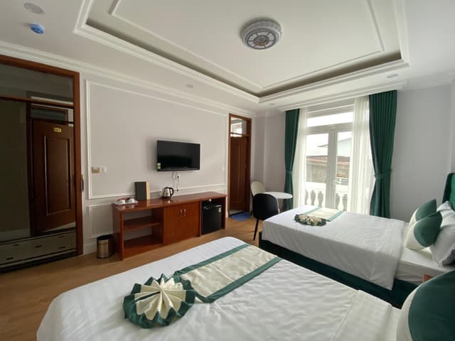 Superior Family Room