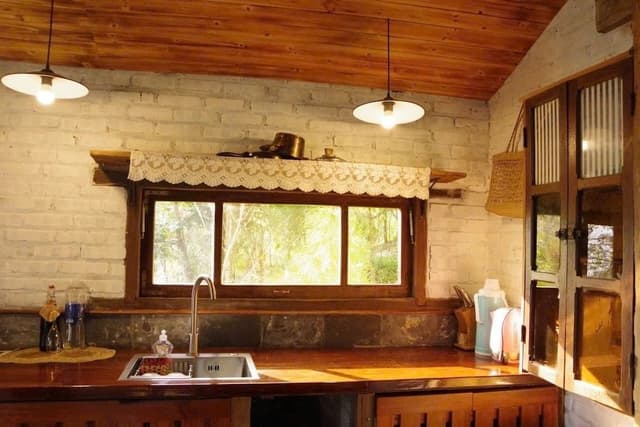 Classic Cabin