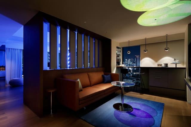 Suite, 1 King Bed
