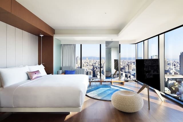 Suite, 1 King Bed