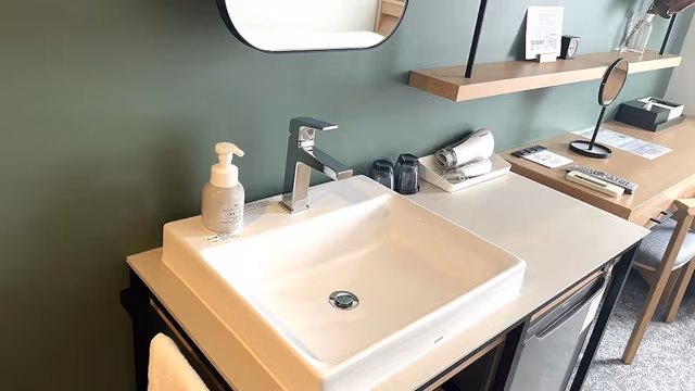 Double Room with shower booth, Non Smoking