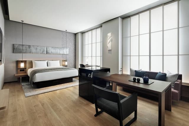 Premium Room, 1 King Bed