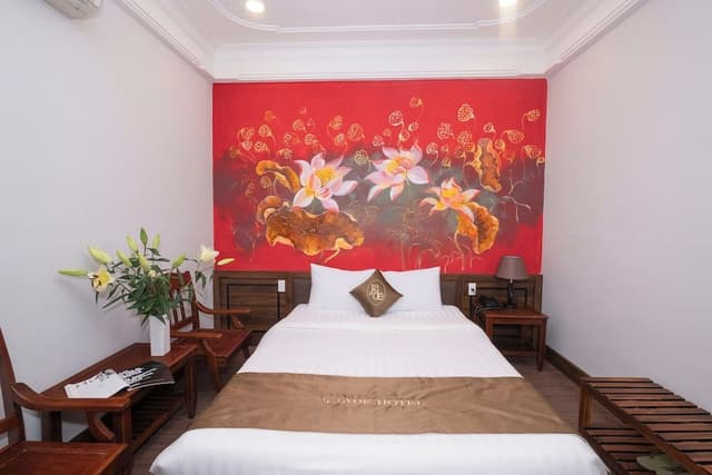 Standard Double Room, No Windows