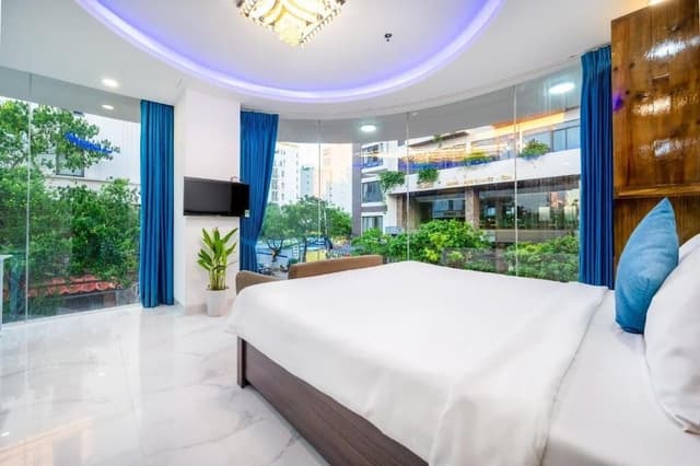 Premier Studio with Panoramic View