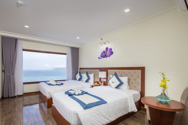 Senior Room, Sea View