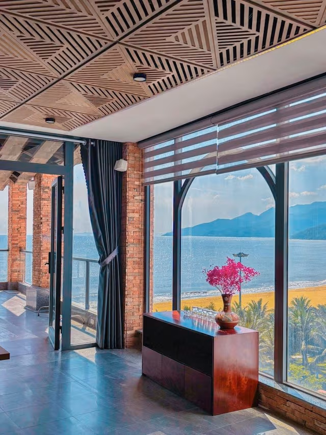 Family Shared Dormitory, Multiple Beds, Sea View
