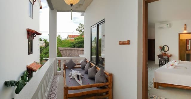 Deluxe Double Room, 1 King Bed, Balcony