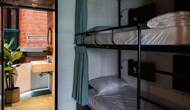 Bed in 6 - Mixed Bed Dorm