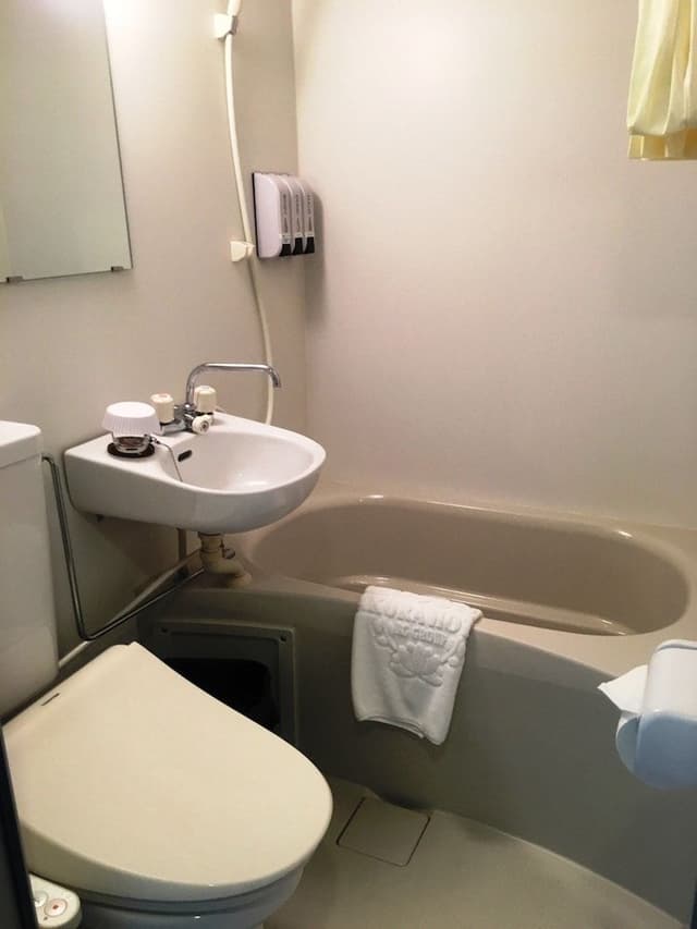 Superior Room, Smoking