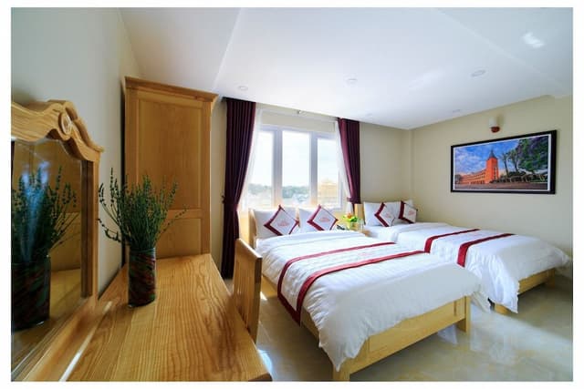 Deluxe Quadruple Room, City View