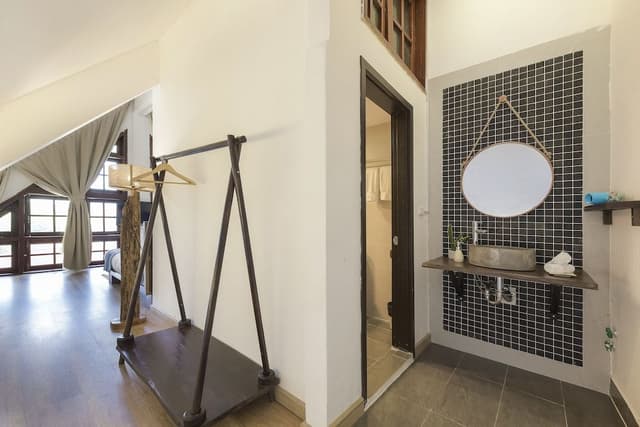 Executive Attic Suite