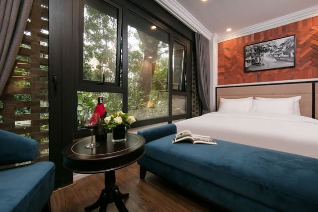 Executive Room