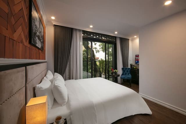 Executive Room