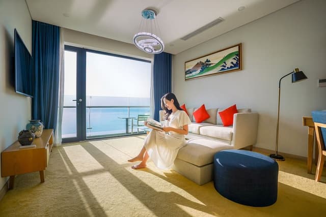 Two Bedroom Apartment with Afternoon Tea