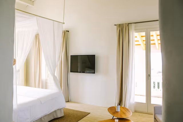 Deluxe Double Room with Balcony and Sea View