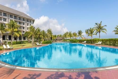 Melia Vinpearl Cua Hoi Beach Resort