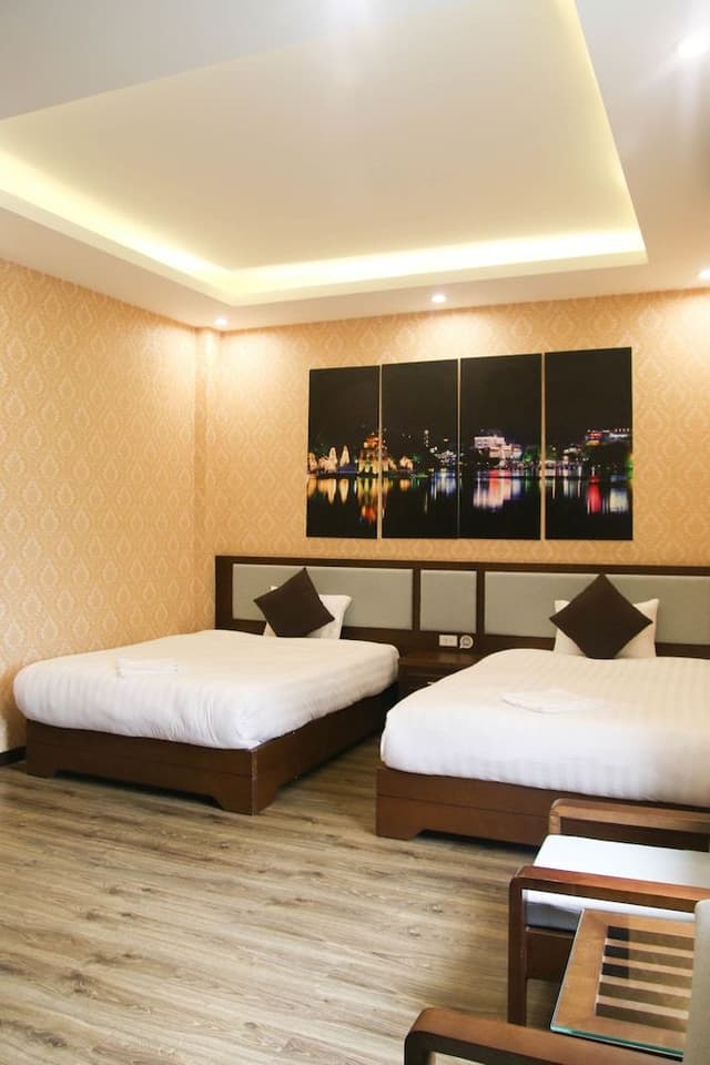 Twin Room, Mountain View