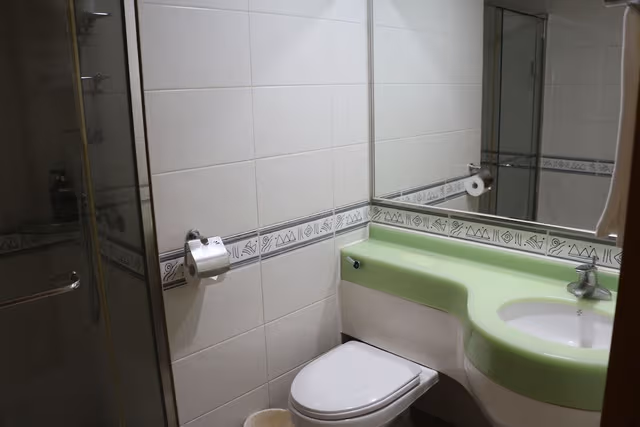 [WEST] Suite(No Kitchen/Lake View/Bed)