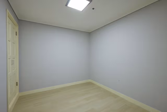 [EAST] Top Suite(Kitchen/Lake View/Bed)
